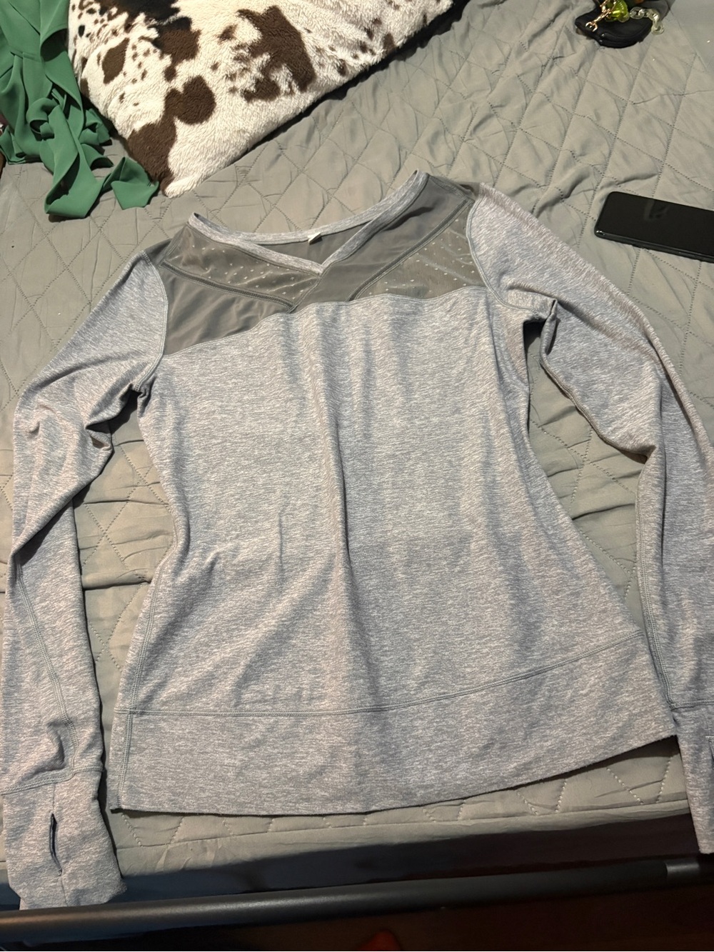 lululemon athletica Light Gray Long-Sleeve Mesh Yoke Pullover